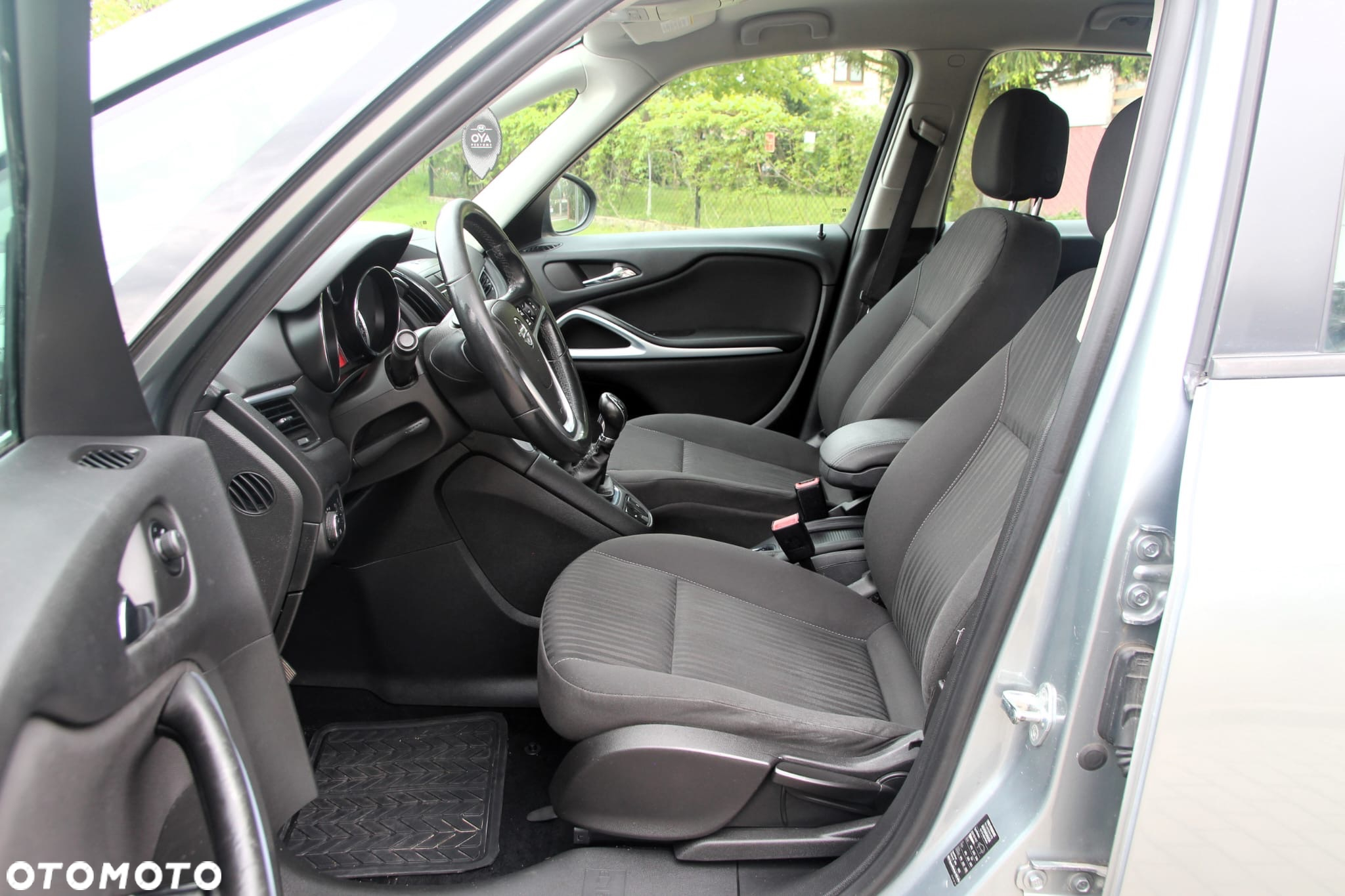 Opel Zafira Tourer 2.0 CDTI Active - 25