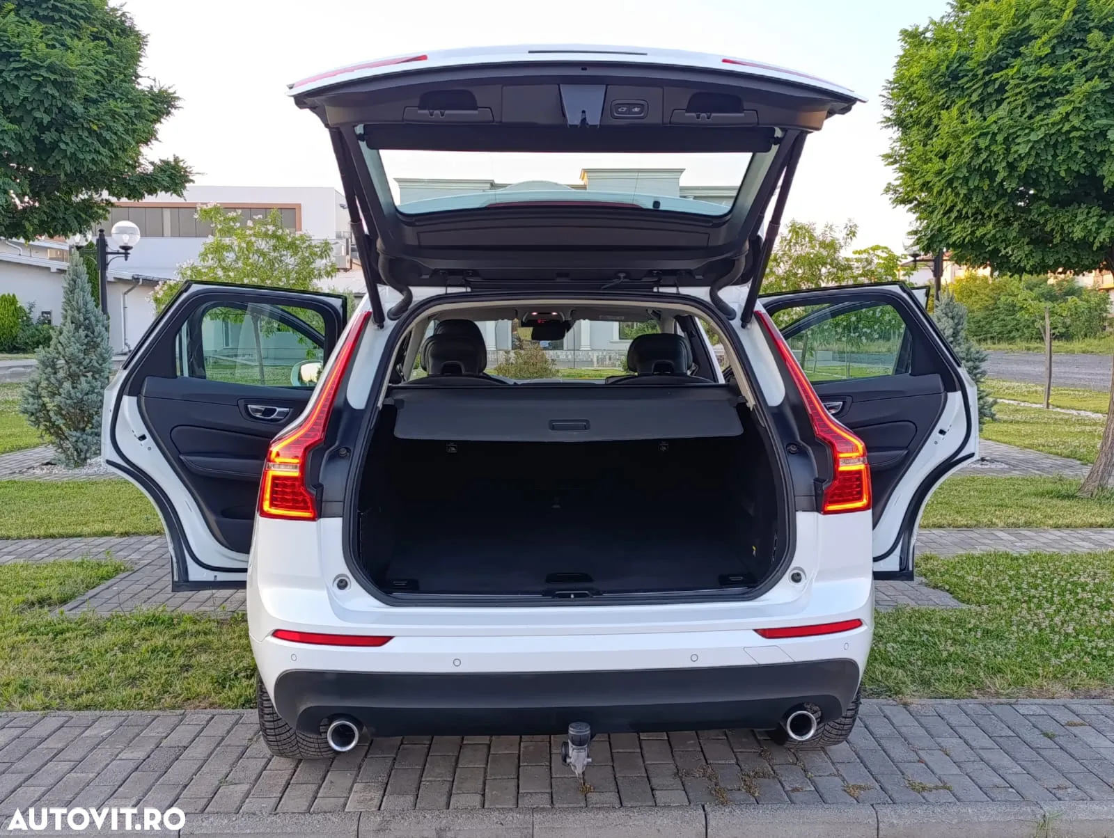 Volvo XC 60 - 8