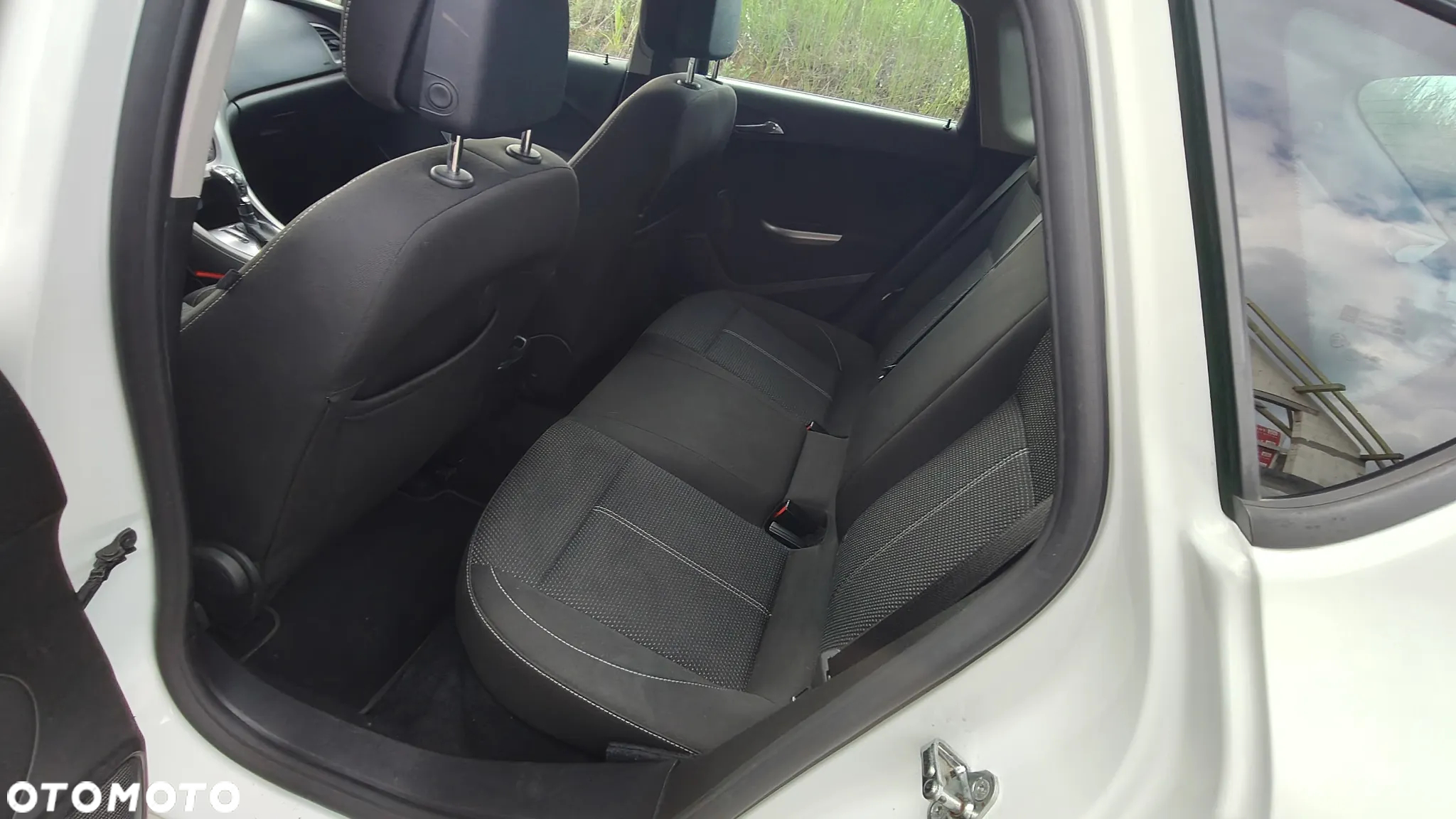 Opel Astra 1.6 Automatik Edition Sport - 18