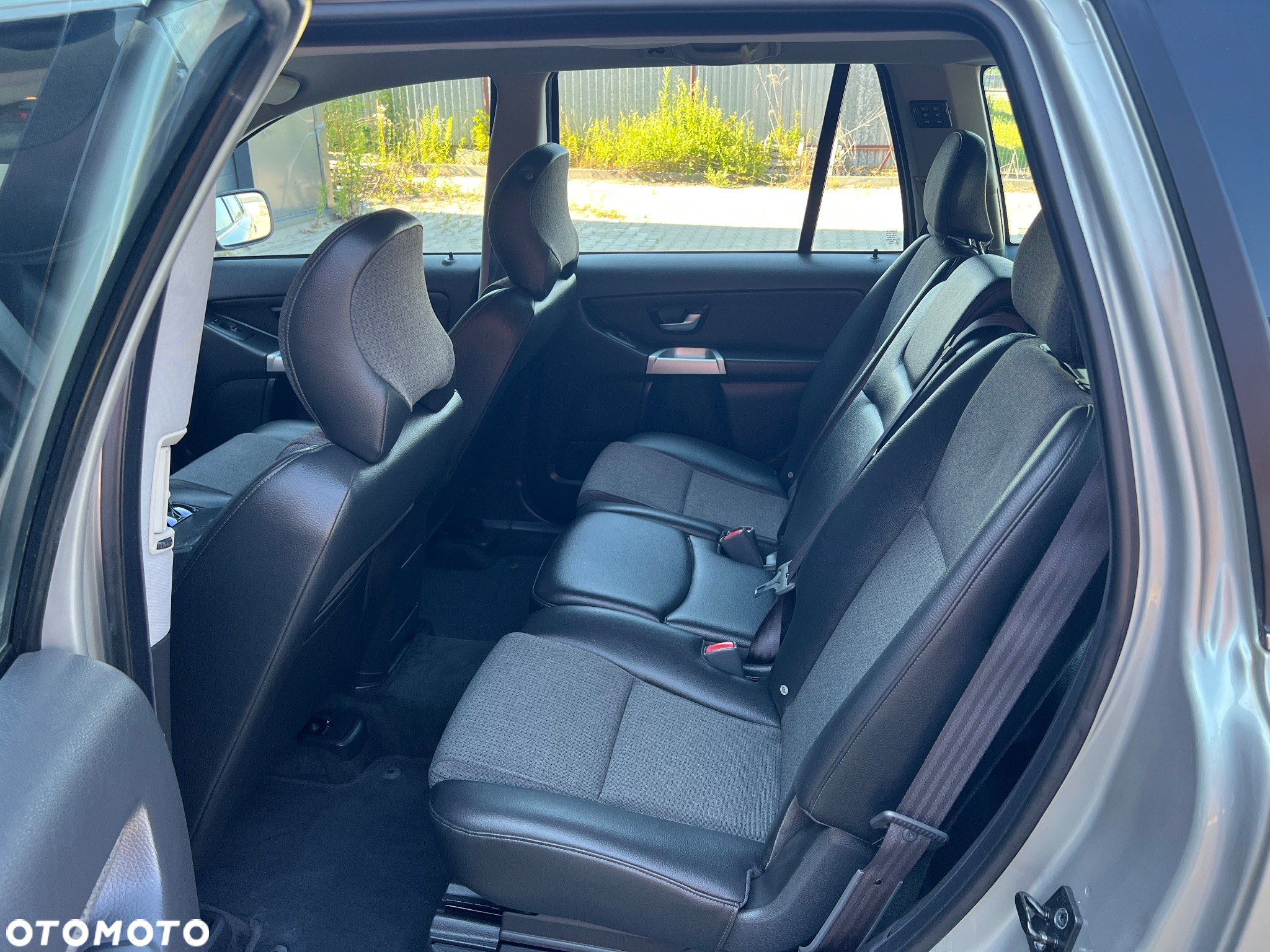 Volvo XC 90 2.4D Momentum - 13