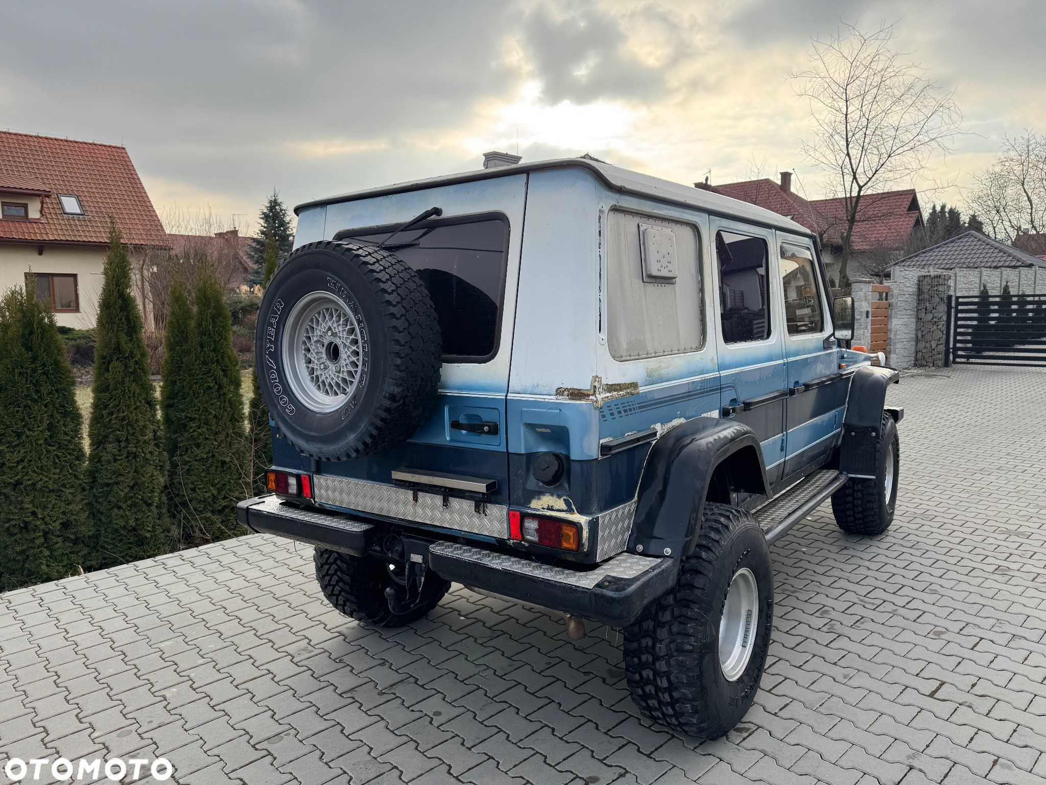 Mercedes-Benz Klasa G 280 GE - 12