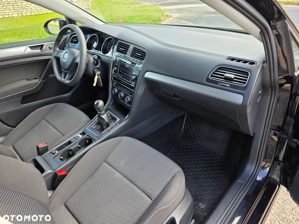 Volkswagen Golf 1.0 TSI (BlueMotion Technology) Trendline - 8