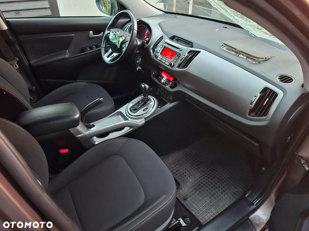 Kia Sportage 2.0 CRDI 4WD Automatik Fifa World Cup Edition - 20