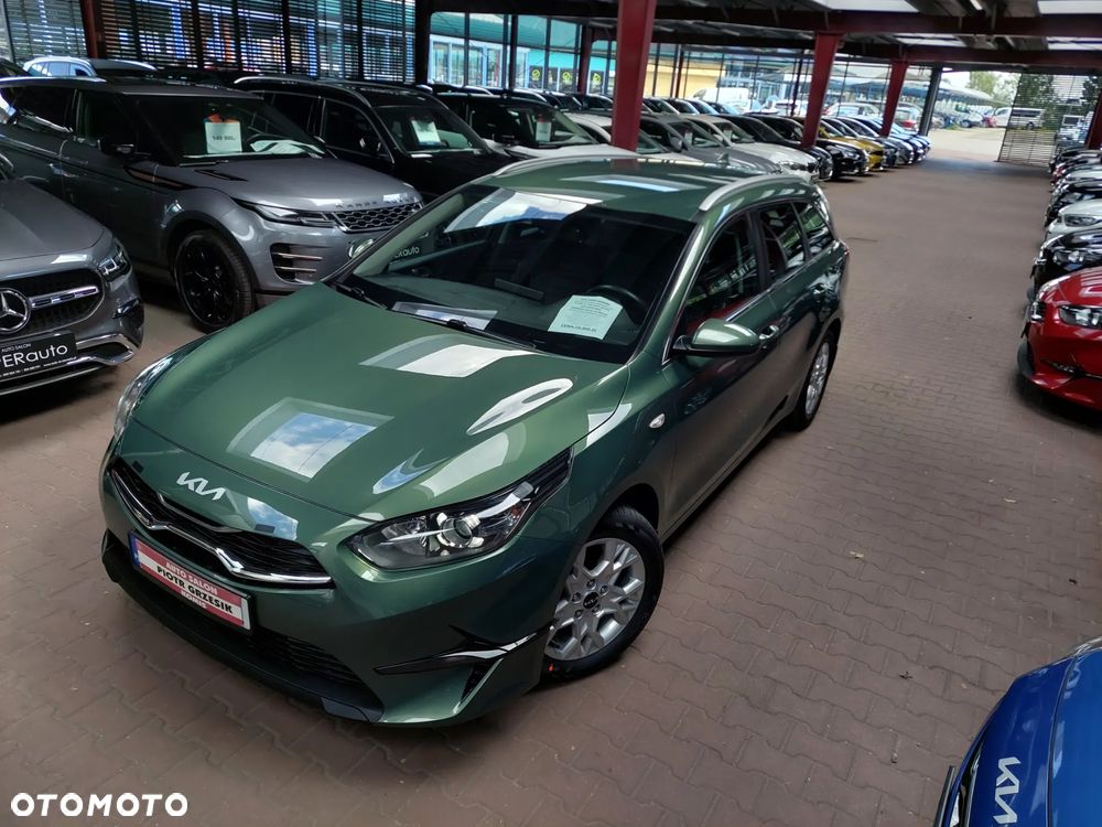 Kia Ceed 1.5 T-GDI M - 8