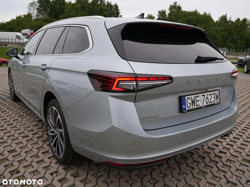 Skoda Superb 2.0 TDI SCR 4x4 L&K DSG - 14