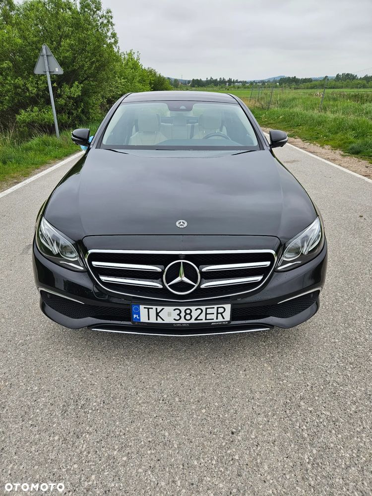 Mercedes-Benz Klasa E 220 d 4-Matic 9G-TRONIC - 7