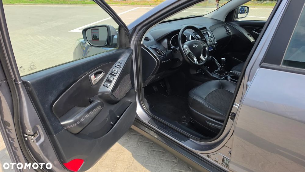Hyundai ix35 2.0 CRDi 4WD Premium - 5