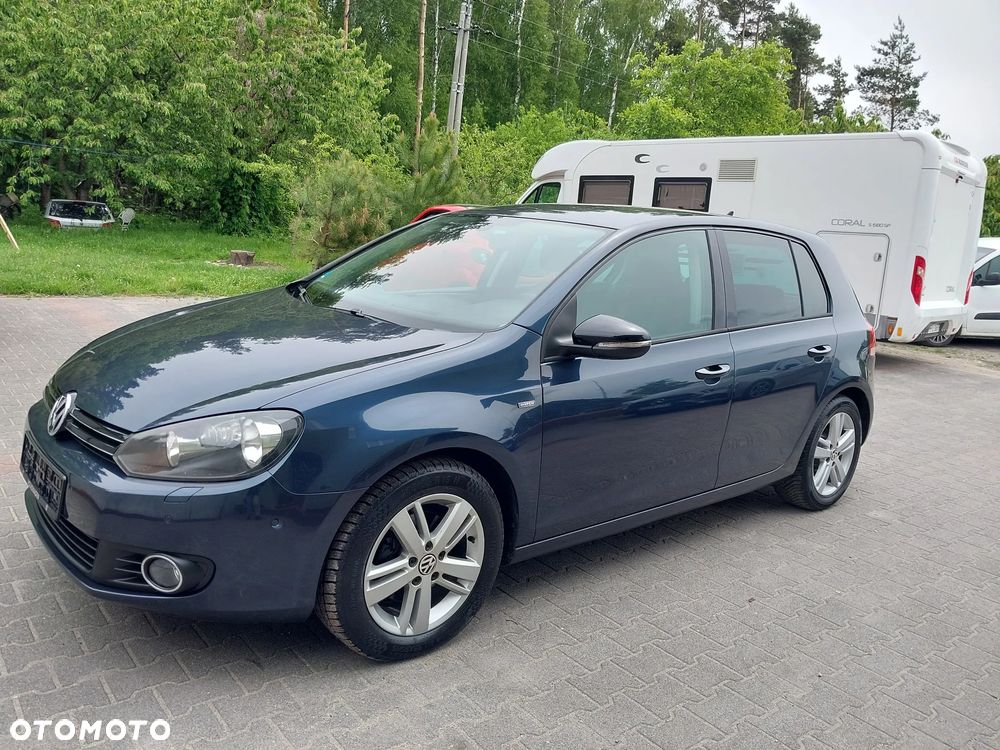 Volkswagen Golf 2.0 TDI DPF BlueMotion Technology Style - 1