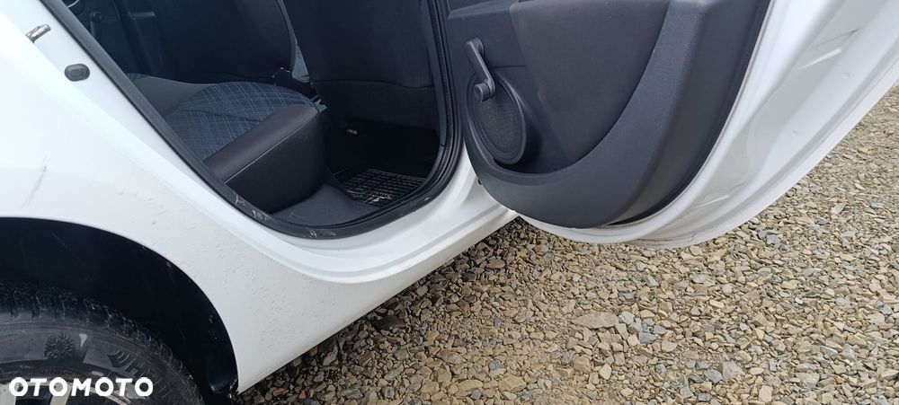 Renault Clio - 9