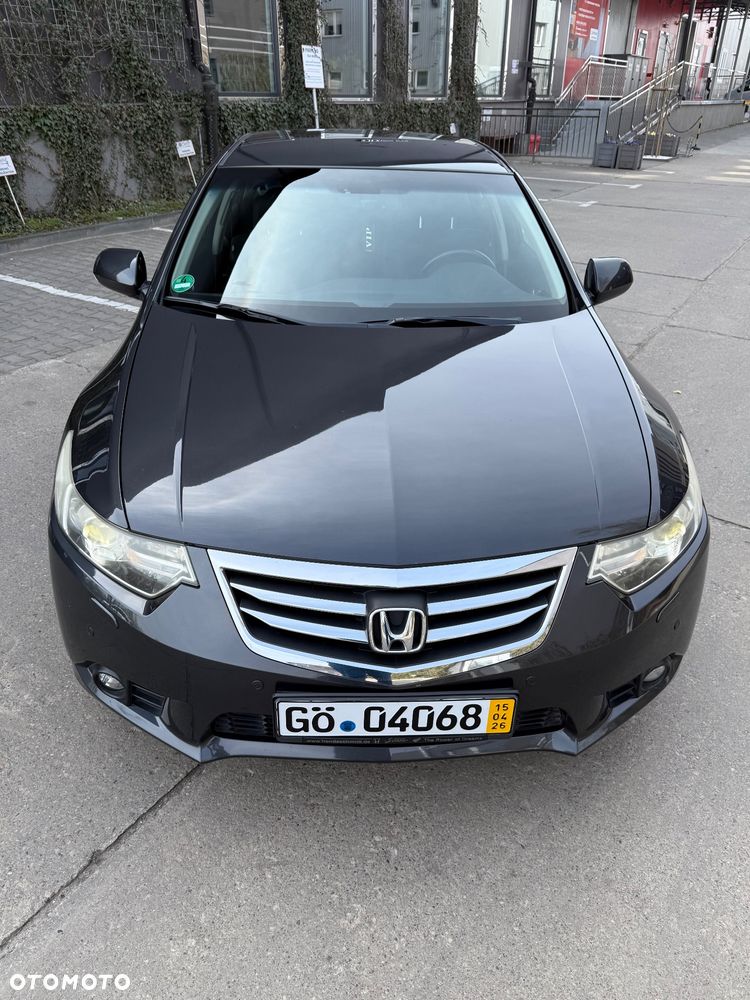 Honda Accord 2.0 Elegance 50 Jahre Edition - 40
