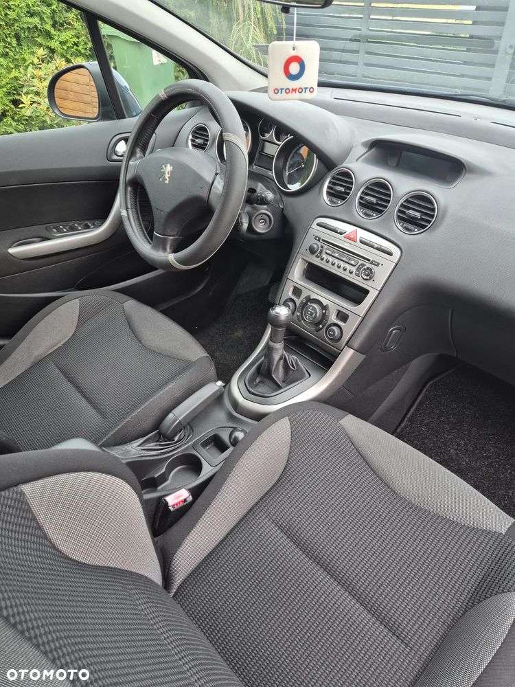 Peugeot 308 - 16