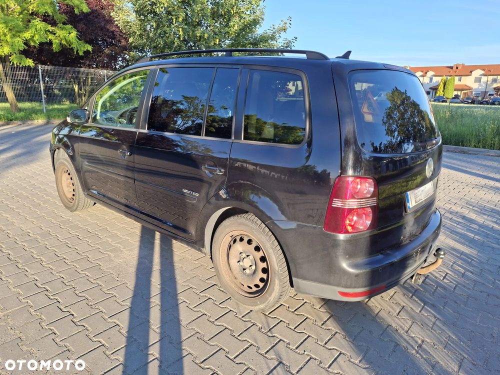 Volkswagen Touran 1.6 Trendline - 12