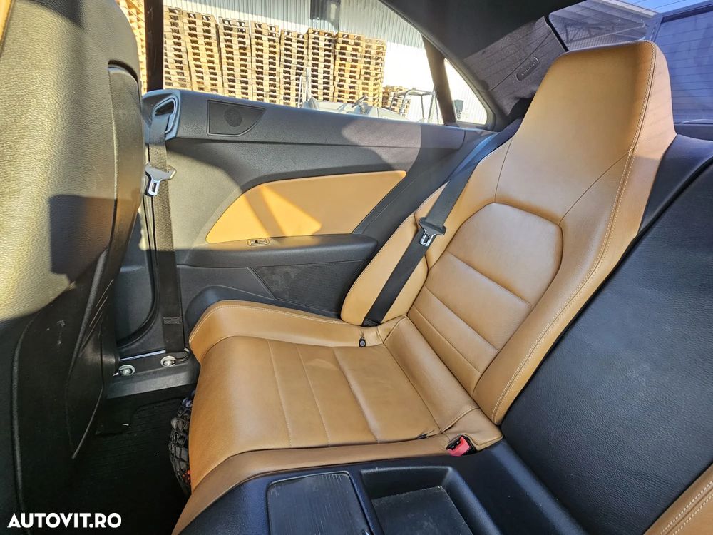 Mercedes-Benz E - 16