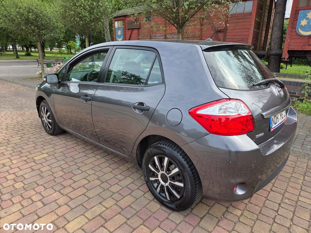 Toyota Auris - 20