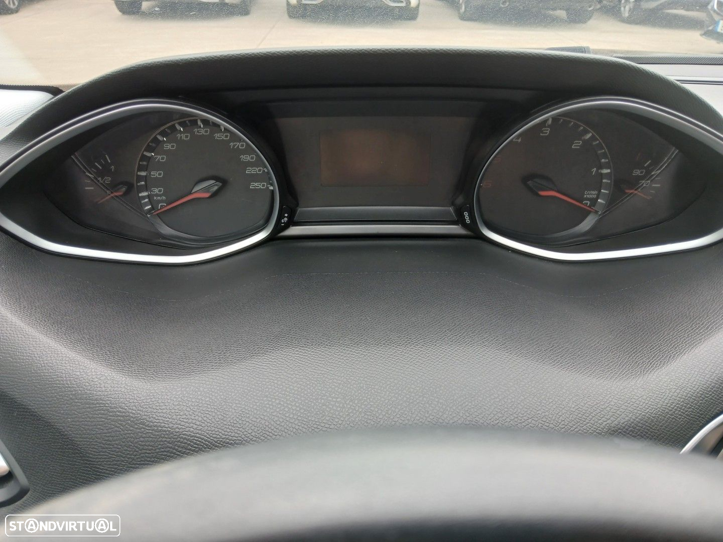 Peugeot 308 1.5 BlueHDi Style - 23