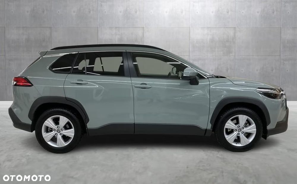 Toyota Corolla Cross 2.0 Hybrid Executive AWD - 21