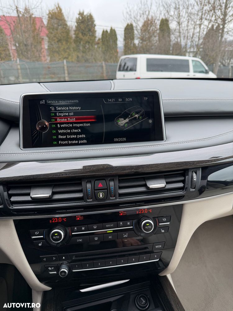 BMW X5 xDrive30d - 37