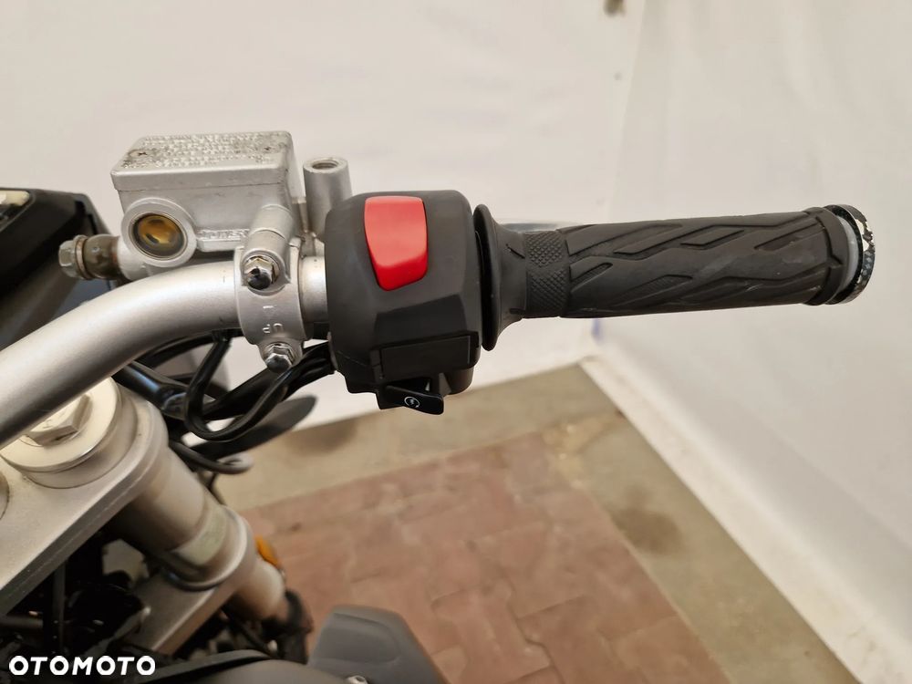 Barton Street-R - 31