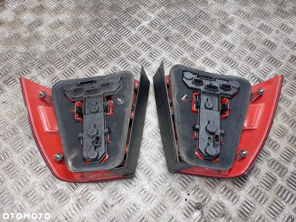 LAMPA LEWY TYŁ + PRAWY TYŁ VOLKSWAGEN BORA I SEDAN 1J5945111AC 1J5945096AA - 5