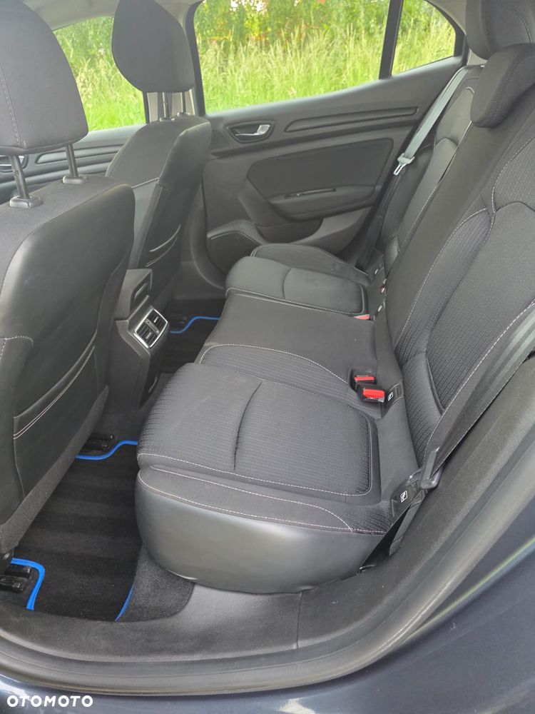 Renault Megane 1.5 Blue dCi Intens - 22