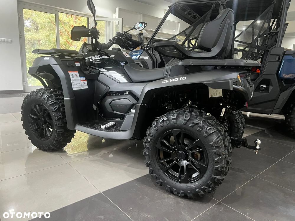 CFMoto CForce - 9