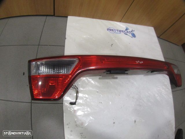 Farol Tras 1M5945225D 1M5945107B SEAT TOLEDO 2000 1.6I 100CV 4P CINZA DRT ESQ CENTRAL HELLA - 2
