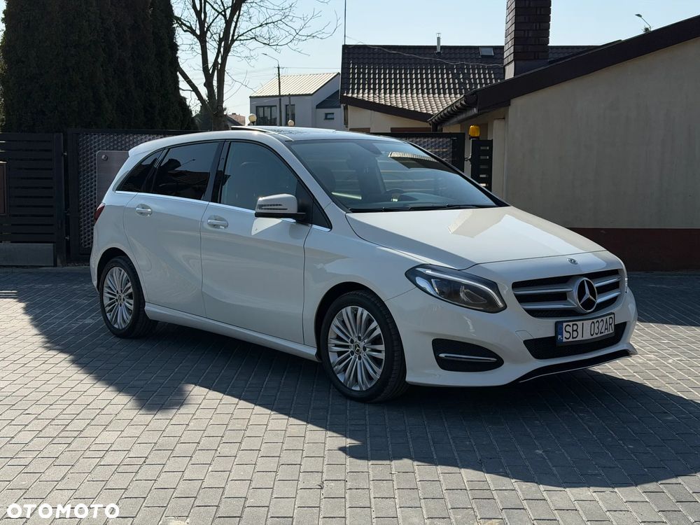Mercedes-Benz Klasa B 250 4-Matic Style - 1