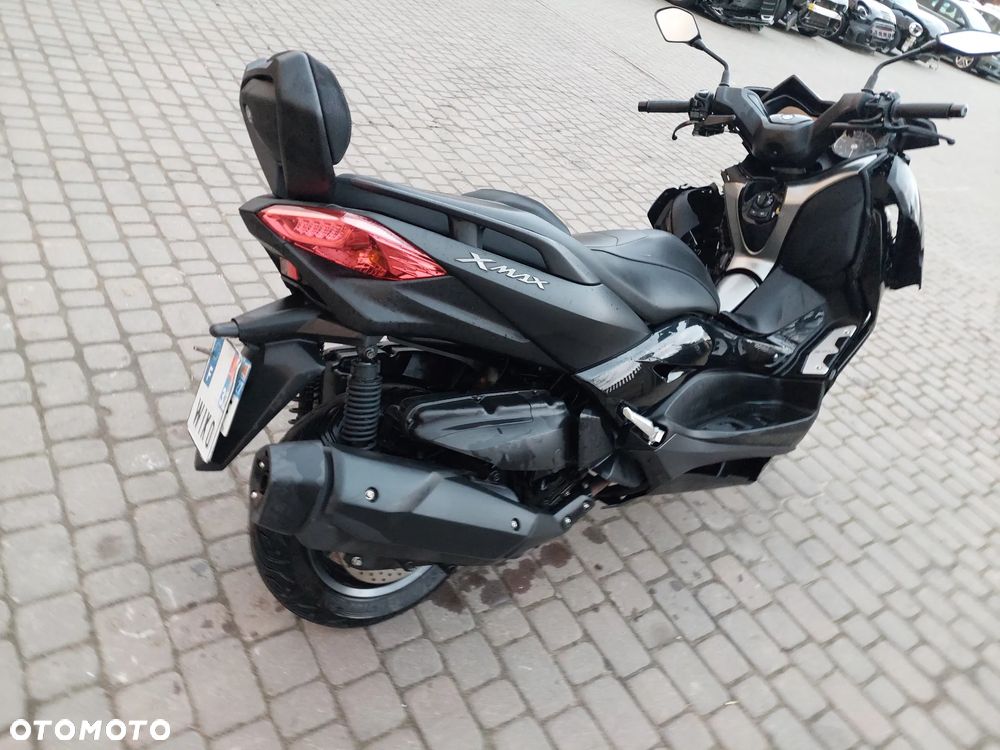 Yamaha X-max - 5