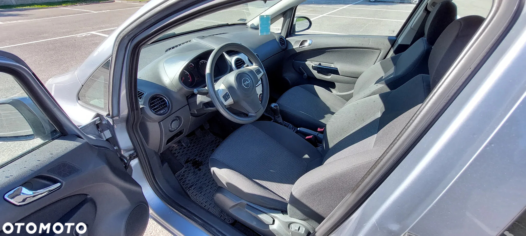 Opel Corsa - 12