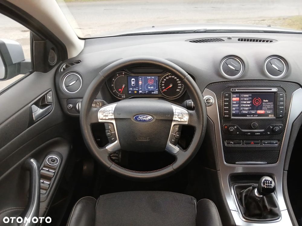 Ford Mondeo 2.2 TDCi Titanium - 25