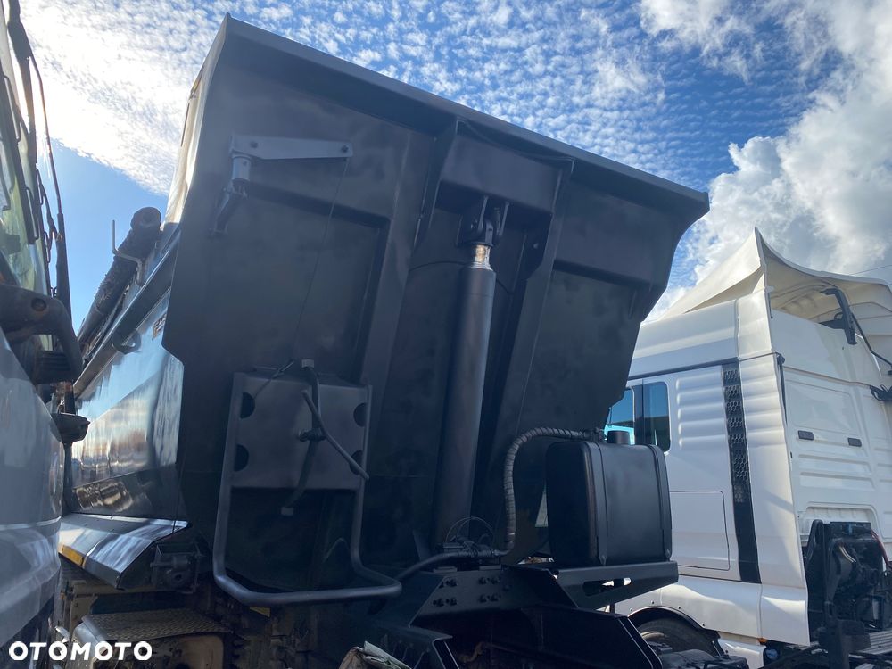 Zabudowa Kipper Kiper wywrotka Meiller trzystronna - 8