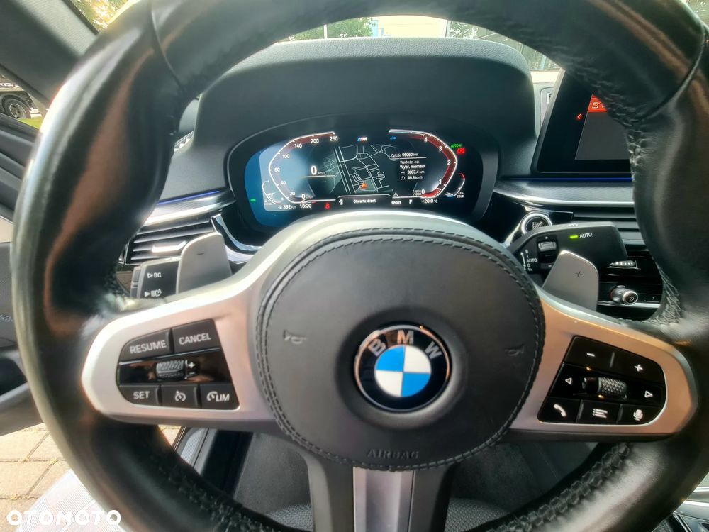 BMW Seria 5 520d xDrive M Sport sport - 29