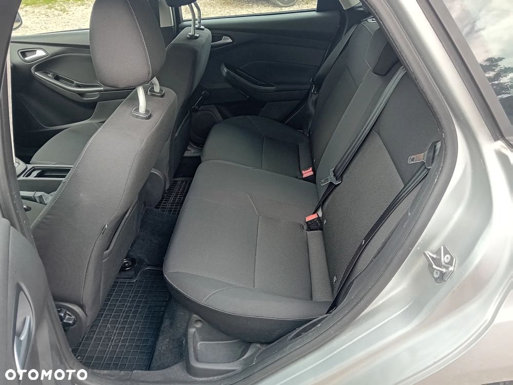Ford Focus - 9