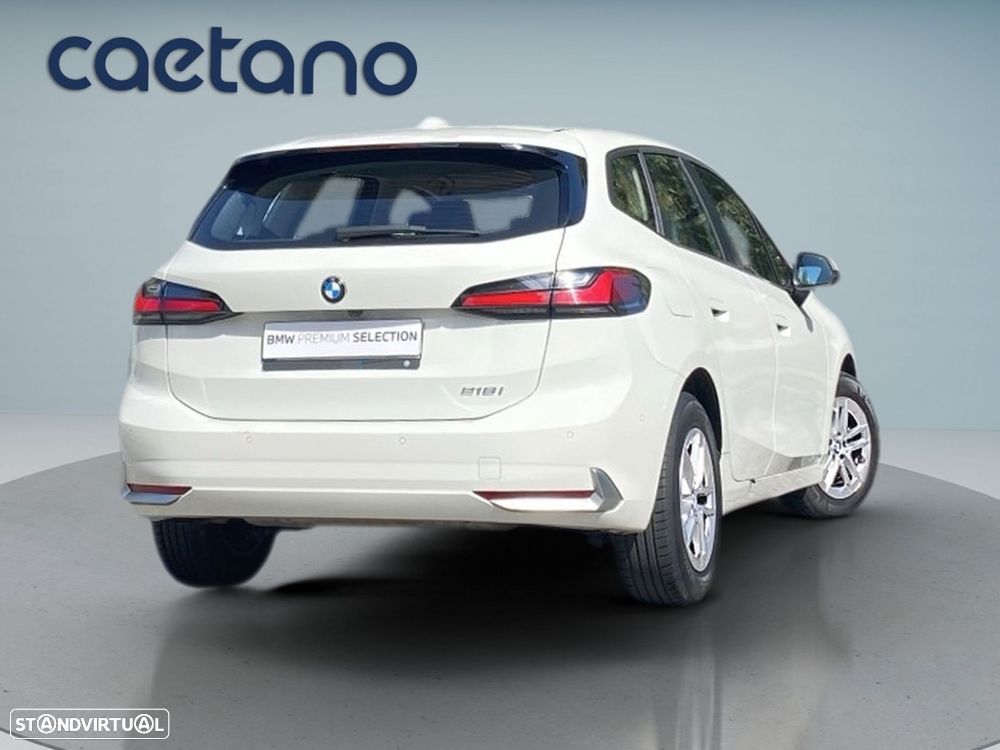 BMW 218 Active Tourer i Line Luxury Auto — photo 2