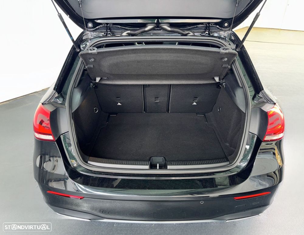 Mercedes-Benz A 180 d AMG Line Aut. - 19