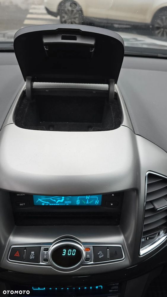 Mitsubishi Outlander ver-2-0-invite-2wd - 28