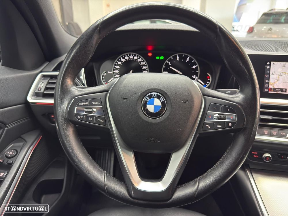 BMW 318 d Line Sport Auto - 18