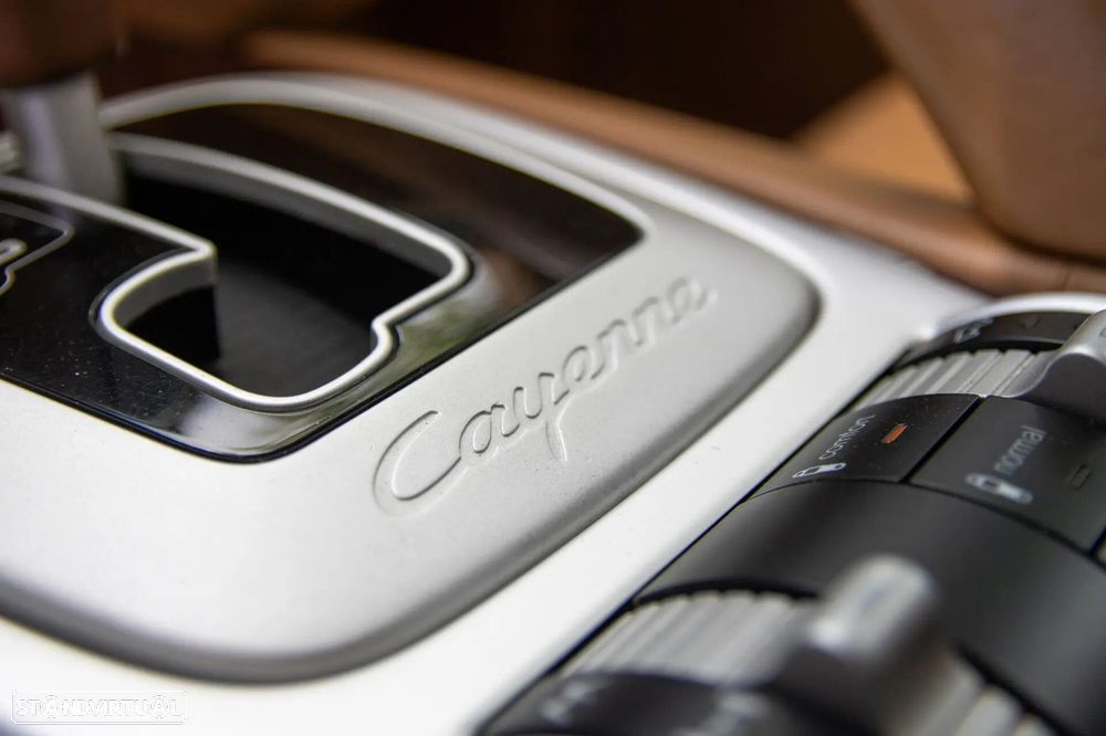 Porsche Cayenne Tiptronic - 38