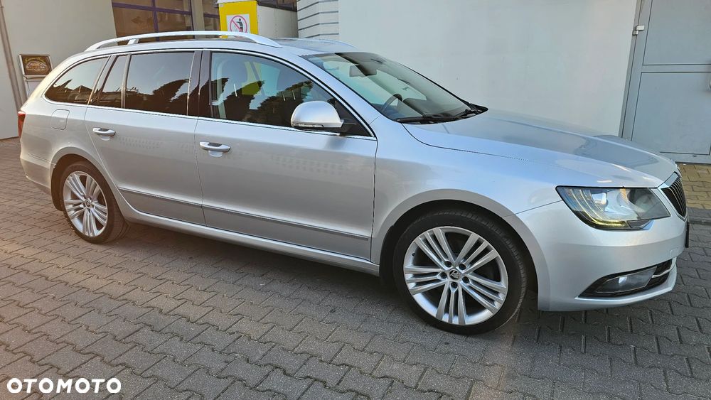 Skoda Superb 2.0 TDI Ambition Outdoor - 19