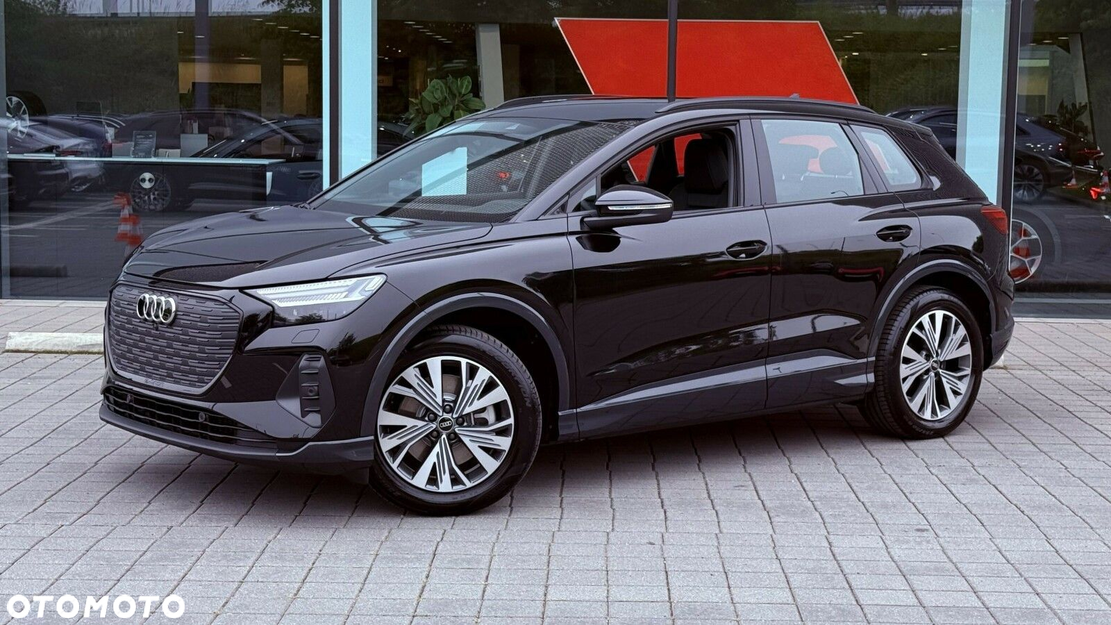 Audi Q4 e-tron - 6