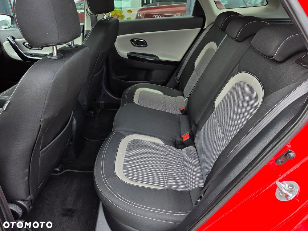 Kia Ceed 1.6 CRDi 136 ISG Platinum Edition - 18