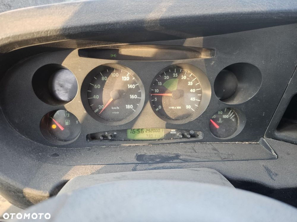 Iveco DAILY  35C13  ZDROWY  2004 rok - 17