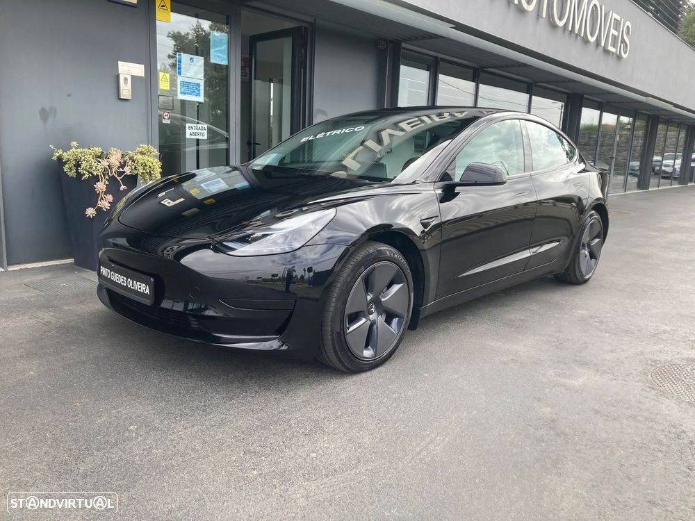 Tesla Model 3 RWD - 4