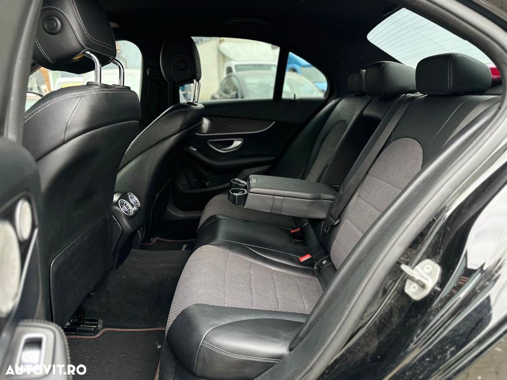 Mercedes-Benz C 250 d 4Matic 9G-TRONIC Avantgarde - 27