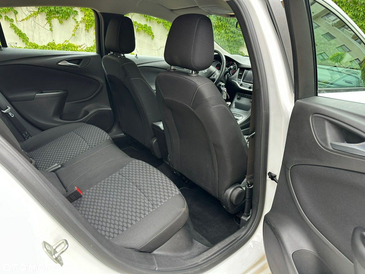 Opel Astra 1.4 Turbo Business - 10
