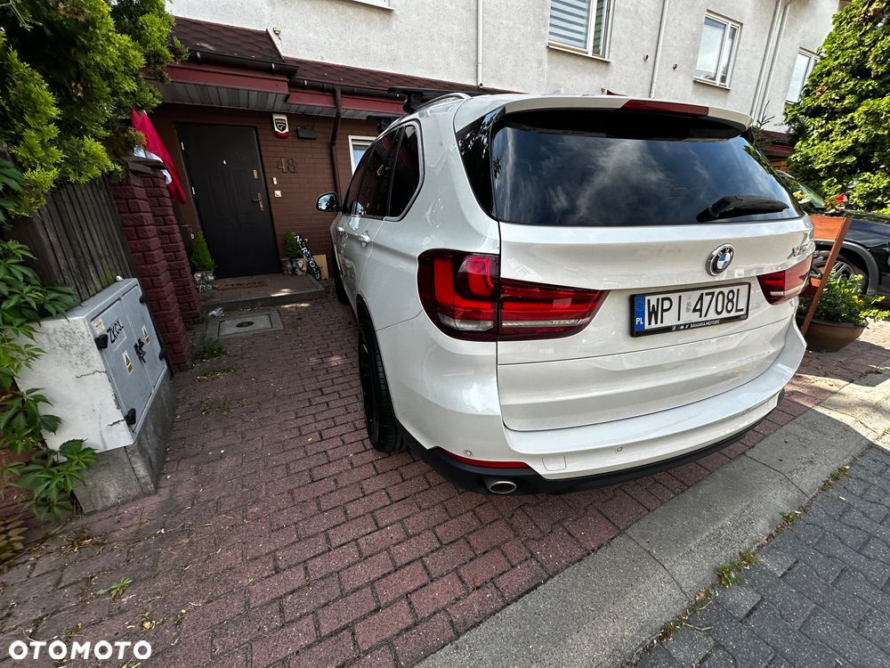 BMW X5 xDrive25d - 11