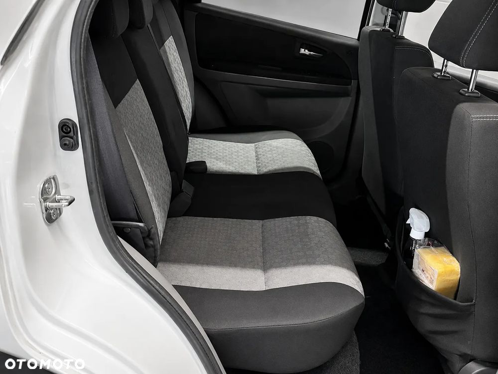 Suzuki SX4 - 4
