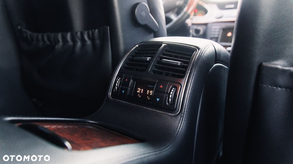 Mercedes-Benz CLS - 29