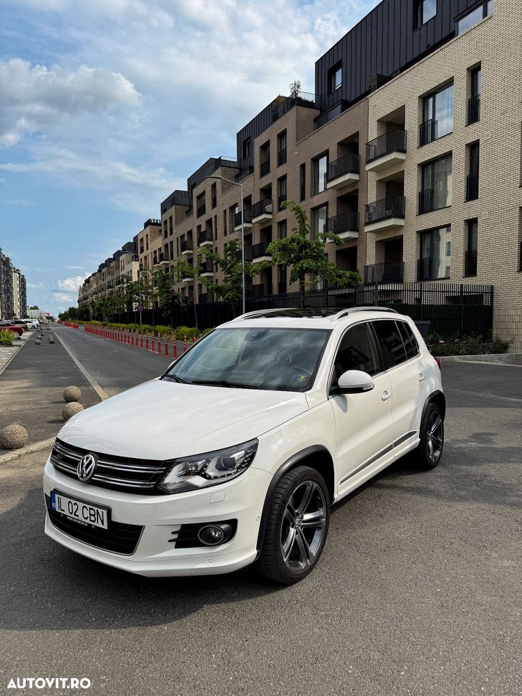 Volkswagen Tiguan 2.0 TDI 4Motion DSG Sport & Style - 2
