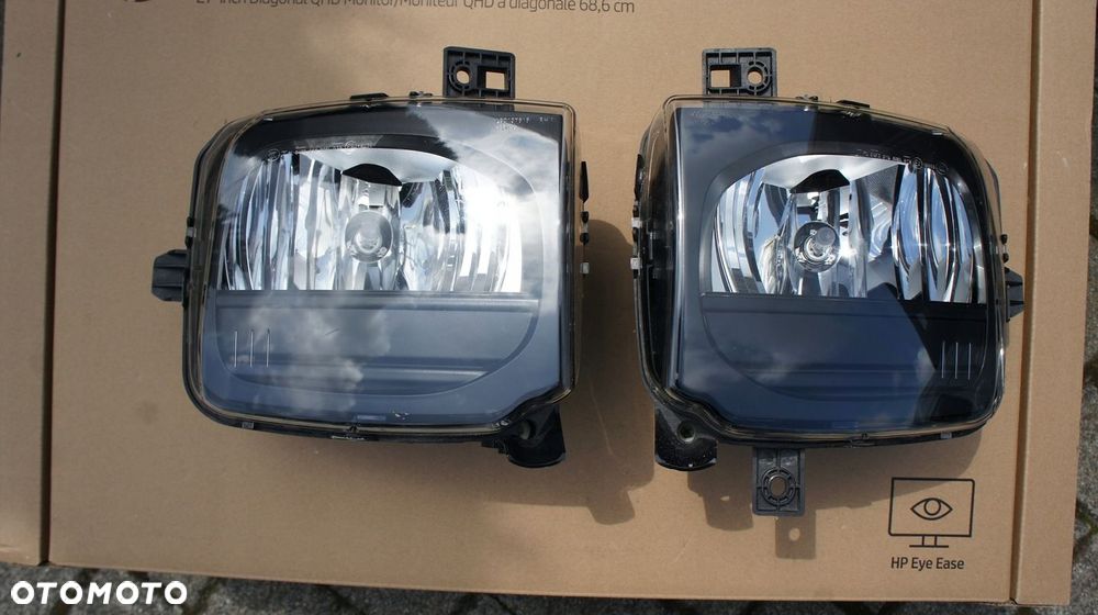 PRZEDNI ZDERZAK ATRAPA PRZEDNIA GRILL VW T-CROSS 2GM - 11